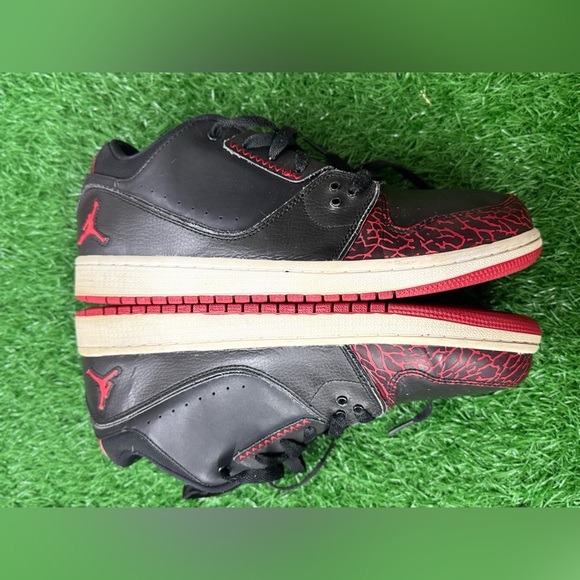 Nike‎ Air Jordan 1 Flight 2 Low Black Red Men's Size 9.5
654465-012 - Picture 3 of 8